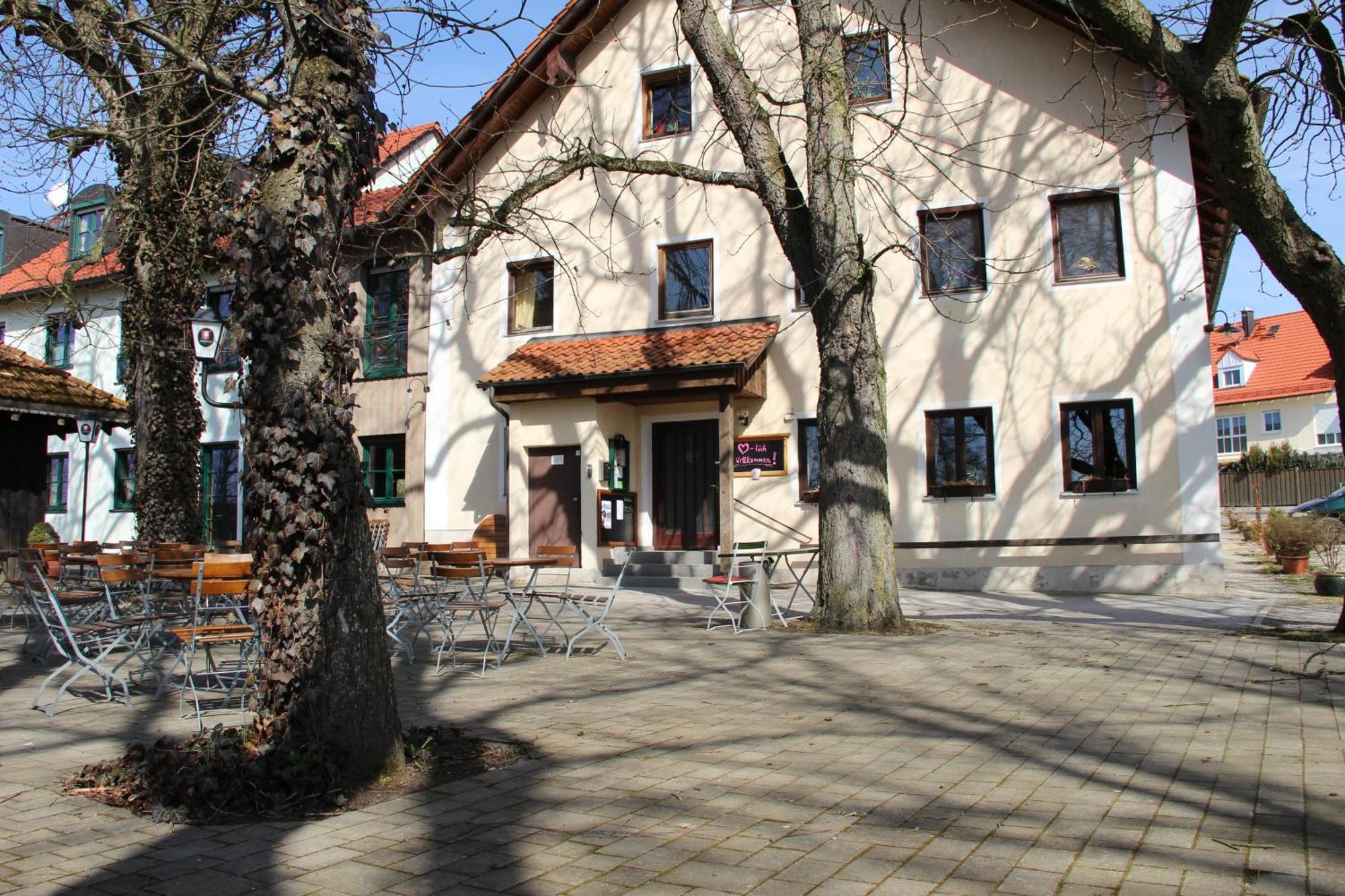 Gasthof Zur Post Schwabhausen bei Dachau ภายนอก รูปภาพ